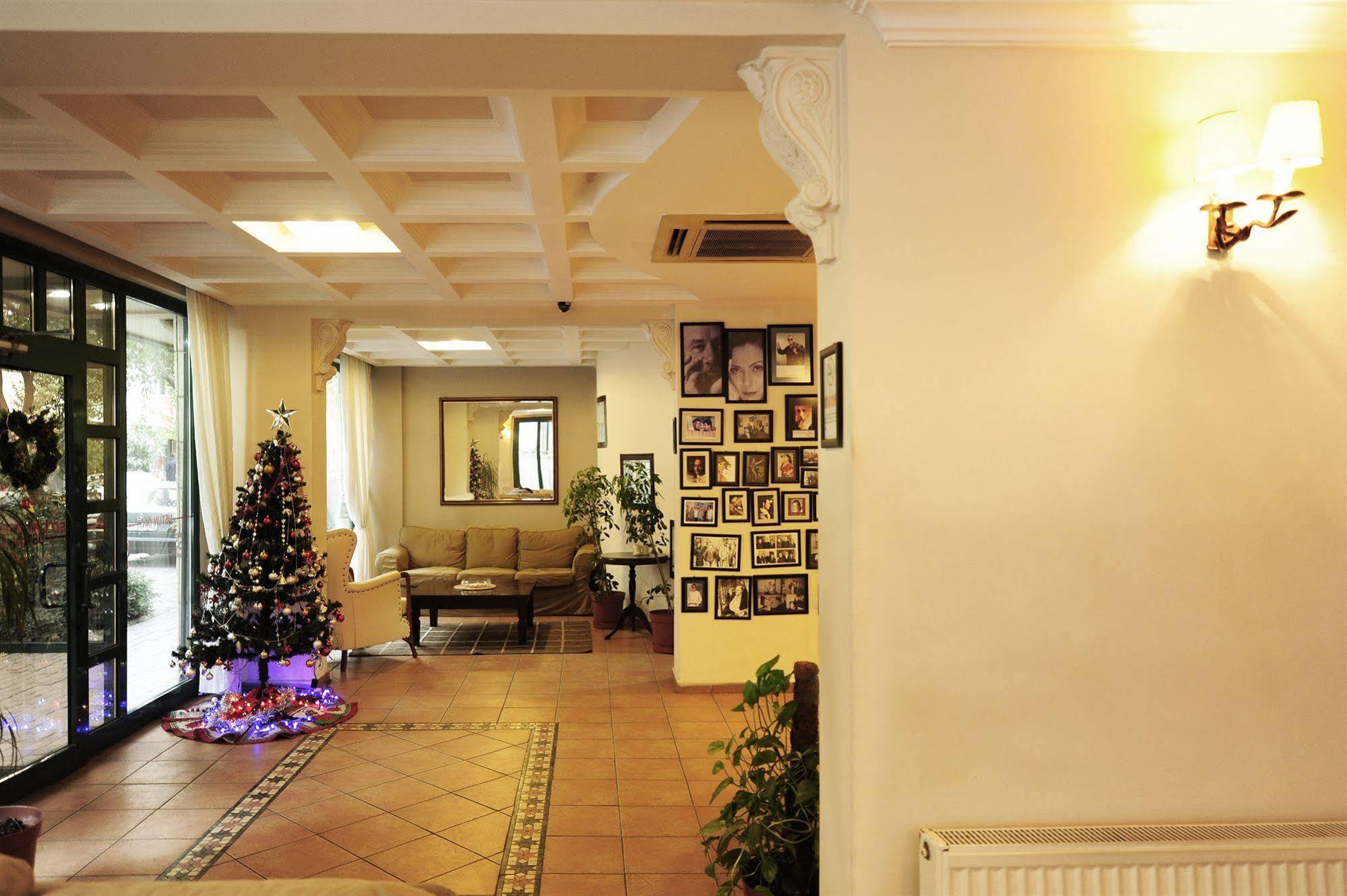 Uestuen Hotel Alsancak İzmir Dış mekan fotoğraf
